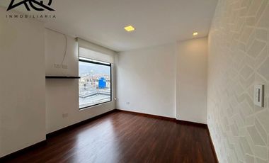 Departamento en venta en Loja sector Los Geranios