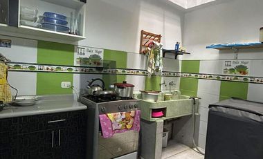 Se Vende Casa De 2 Pisos