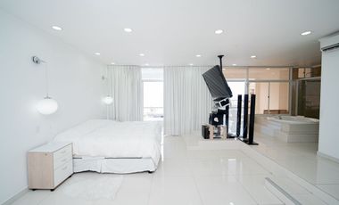 SE VENDE CASA EN CALLE MAR CASPIO, SECTOR SUR.