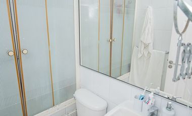 SE VENDE CASA EN CALLE MAR CASPIO, SECTOR SUR.