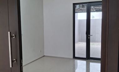 Rumah Baru di perumahan Grand Sunrise, Menganti, Gresik