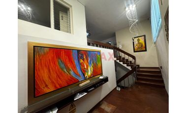 Se Alquila Hermosa Casa De 3 Pisos En Urb San Andres I Etapa-A.T-291.60 M2 S/. 9000