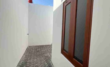 DIJUAL RUMAH BARU DEKAT KAMPUS UNU AMBARKETAWANG GAMPING