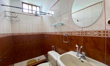 Departamento de dos dormitorios en alquiler, Kennedy Norte. Cerca de Escuela de los Chefs.