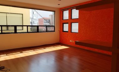 Linda casa en Condominio en renta con excelente ubicación en Coapa