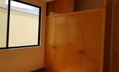 Linda casa en Condominio en renta con excelente ubicación en Coapa