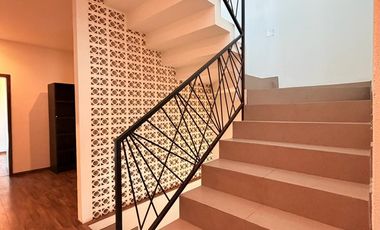 Casa en renta fraccionamiento Revolución