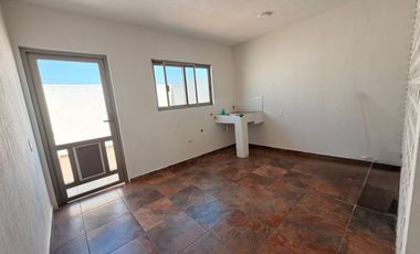 Casa en renta fraccionamiento Revolución
