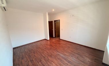 Casa en renta fraccionamiento Revolución