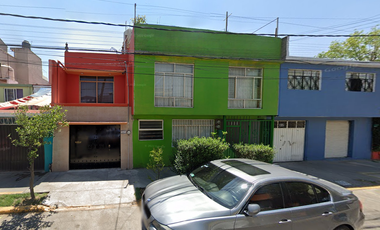 CASA DE RECUPERACIÓN BANCARIA EN CALLE CEDRO, COL. LOS REYES IXTACALA, TLALNEPANTLA, EDO MEX. ¡NO SE ACEPTAN CRÉDITOS!