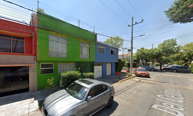 CASA DE RECUPERACIÓN BANCARIA EN CALLE CEDRO, COL. LOS REYES IXTACALA, TLALNEPANTLA, EDO MEX. ¡NO SE ACEPTAN CRÉDITOS!