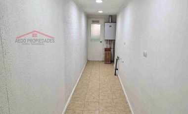 Se Arrienda Funcional y Amplia casa de dos pisos, Villa Los Canelos, comuna de Quillota.