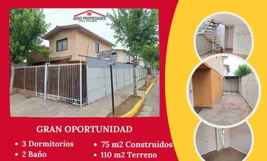 Se Arrienda Funcional y Amplia casa de dos pisos, Villa Los Canelos, comuna de Quillota.