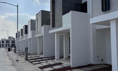 Casa residencial de 3 recámaras a 40 minutos de CDMX .