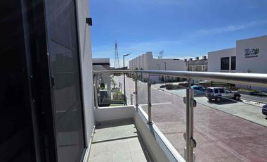 Casa residencial de 3 recámaras con alberca a 45 minutos de CDMX.