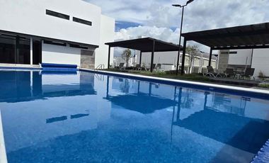 Casa residencial de 3 recámaras con alberca a 45 minutos de CDMX.