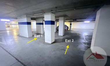 Arriendo oficina Chicureo con 3 privados, ubicación privilegiada