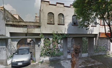 CASA EN AZCAPOTZALCO NUEVA SANTA MARIA EN GRAN REMATE BANCARIO