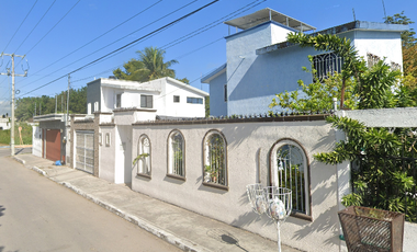 VENTA DE CASA EN MANUEL ACUÑA CHETUMAL QUINTANA ROO