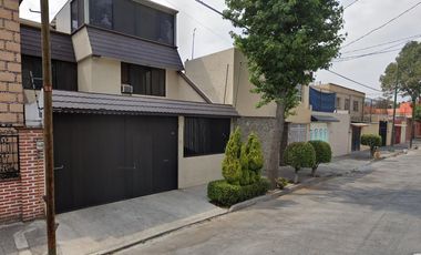 CASA EN LA NUEVA SANTA MARIA AZCAPOTZALCO RECUPERACION BANCARIA