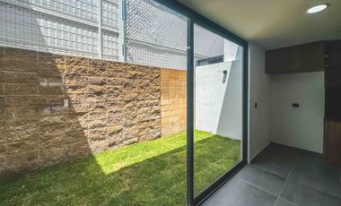 CASA EN VENTA EN FRACCIONAMIENTO CORTIJO SAN DIEGO