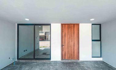 CASA EN VENTA EN FRACCIONAMIENTO CORTIJO SAN DIEGO
