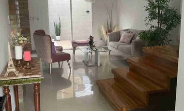 CASA DE ALQUILER EN PORTAL AL SOL