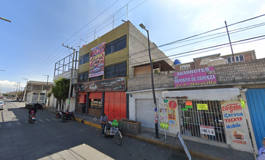 EDIFICIO EN VENTA CON LOCAL COMERCIAL EN SANTA CRUZ VALLE DE CHALCO DE REMATE