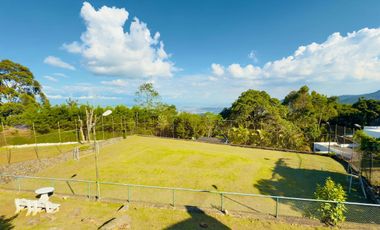 ALQUILER DE FINCA EL EDEN EN ARMENIA LLAMANOS AL3002017011 PRIVACIDAD ABSOLUTA