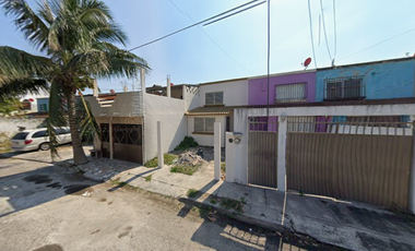 CASA EN CALLE YOLANDA REYES,VILLA RICA, VERACRUZ. ¡¡NO CREDITOS!!