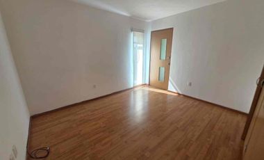 🚩Rento  departamento en la colonia. LA Martinica,  LEon  Gto.  ( malecón del rio y Lopez  Mateos )

Renta $ 12,000  con mtto 


💎2do piso 
💎Sala, comedor, cocina 
💎 cuarto de  lavado 
💎  3  recamaras,  la principal  con baño y vestidor 
💎 total  de baños  2 
💎 mt2  166
💎estacionamiento  para 2  autos 


Cerca  de Poliforum, parque explora, teatro bicentenario, Soriana, colegios como el Jassa, América  etc,  

Super  céntrico!!