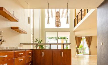 Casa en Venta, Col. Maria de La Piedad. Coatzacoalcos, Veracruz