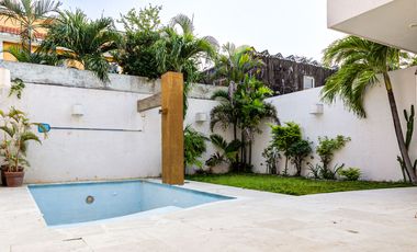 Casa en Venta, Col. Maria de La Piedad. Coatzacoalcos, Veracruz