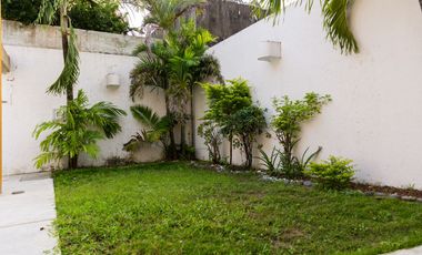 Casa en Venta, Col. Maria de La Piedad. Coatzacoalcos, Veracruz
