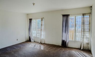 Casa en Venta, Col. Hidalgo. Tjuana. Baja California Sur