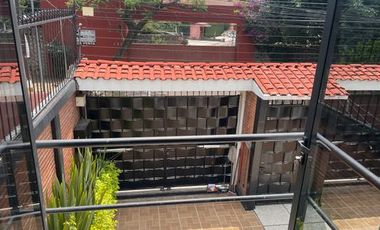 Casa en venta en Santa María Tepepan 4 Recámaras