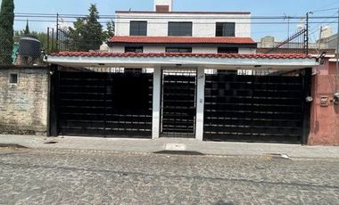 Casa en venta en Santa María Tepepan 4 Recámaras