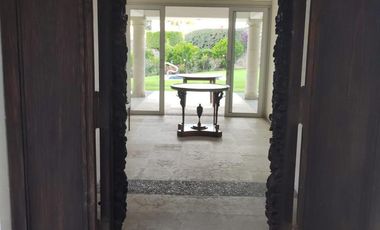 Casa en fracc. Lomas de cortes