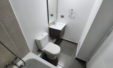 SE ARRIENDA DEPARTAMENTO EN CURAUMA, BARRIO PARQUE