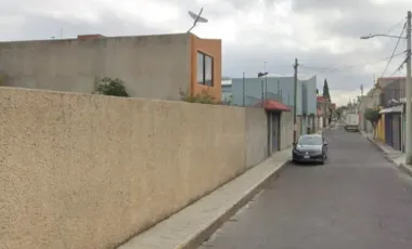 CASA EN XOCHIMILCO EN RECUPERACION BANCARIA