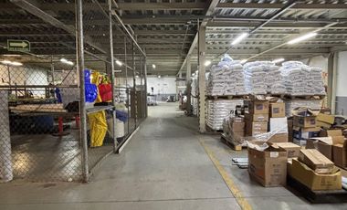 Excelente bodega en Santa Teresita