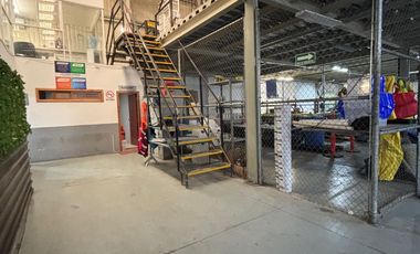 Excelente bodega en Santa Teresita