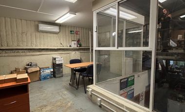 Excelente bodega en Santa Teresita