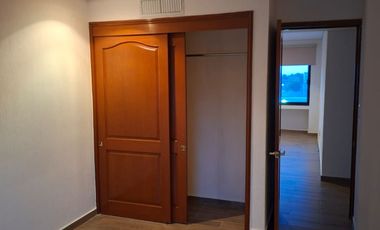 Departamento en renta en complejo La Cima  (Bosques del Refugio).