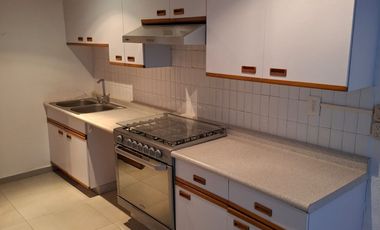 Departamento en renta en complejo La Cima  (Bosques del Refugio).