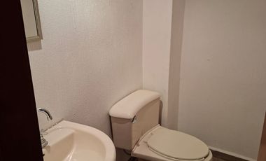 Departamento en renta en complejo La Cima  (Bosques del Refugio).