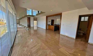 Penthouse de 2 pisos en renta,Parque Lisboa