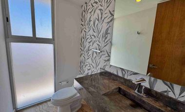 Penthouse de 2 pisos en renta,Parque Lisboa