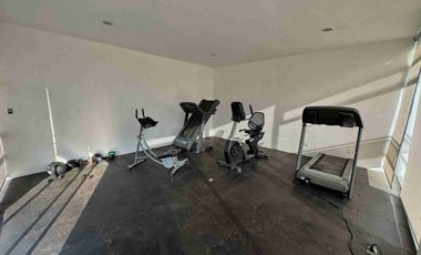 Penthouse de 2 pisos en renta,Parque Lisboa