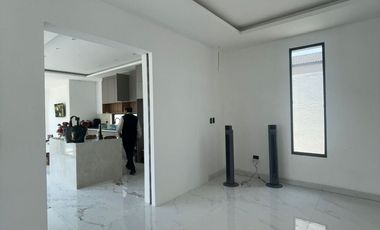 Casa de estreno de venta en Isla Celeste, Etapa Estribor